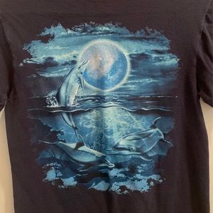 Dolphin tshirt